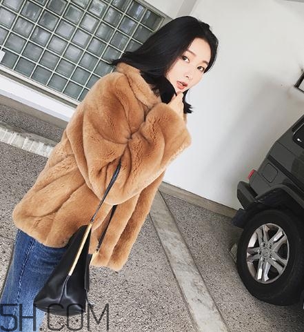 兔毛皮草發(fā)黃怎么處理？兔毛皮草怎么存放？