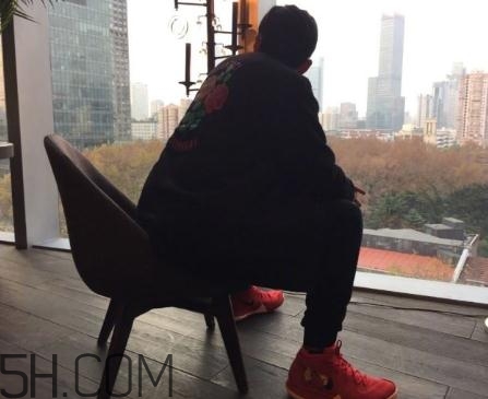 nike kyrie 4 cny中國新年配色發(fā)售時間_多少錢？