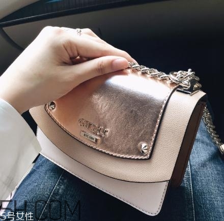 guess包包質(zhì)量怎么樣？guess包包是皮的嗎？