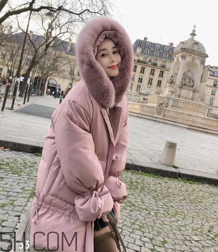 羽絨服充絨量和含絨量什么區(qū)別？羽絨服充絨量多少暖和？