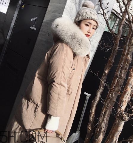 白鴨絨羽絨服保暖嗎？白鴨絨有味道怎么去味？