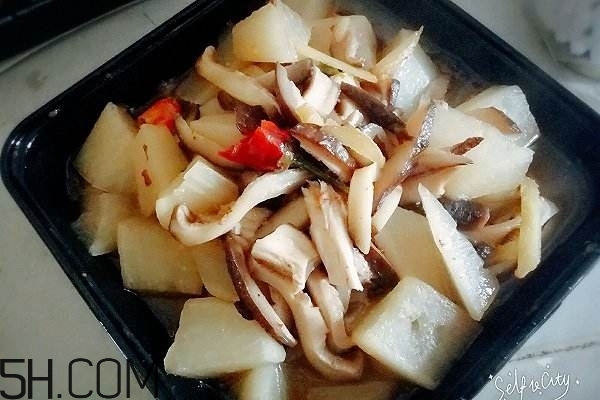 香菇和白蘿卜可以一起吃嗎？香菇和白蘿卜一起吃有什么好處？
