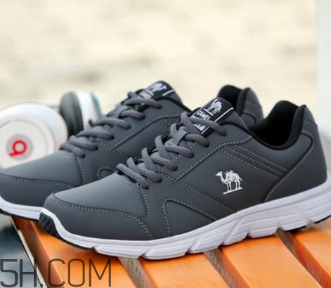 駱駝鞋子質(zhì)量怎么樣？駱駝鞋子是哪個國家的？