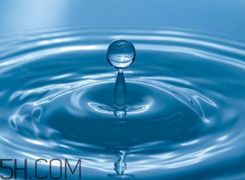 雙氧水能滴耳朵嗎？雙氧水洗耳朵一天幾次？
