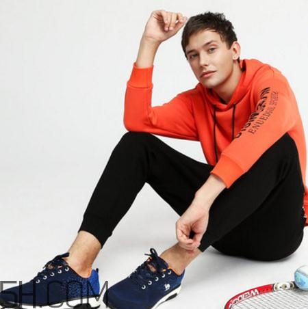 駱駝鞋子一般多少錢(qián)？駱駝鞋子價(jià)格