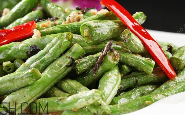 吃不好可能會生病的食物有哪些？需要謹慎食用的食物有哪些？