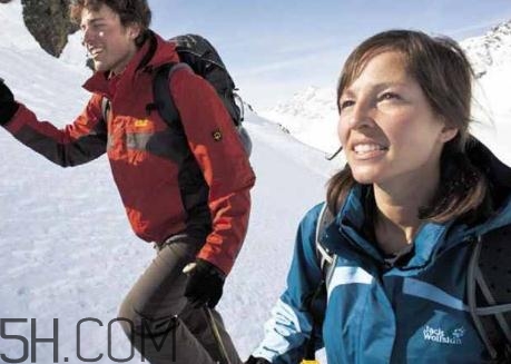 狼爪沖鋒衣一般多少錢？狼爪沖鋒衣價格