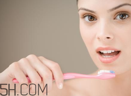 牙齒不好會引發(fā)哪些疾病？怎樣保持牙齒健康？