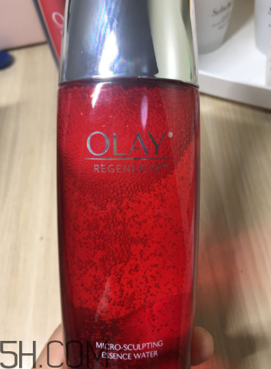 Olay新生活能水是精華水嗎？什么功效？