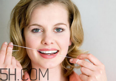 牙線的選購技巧 牙線有哪些種類 牙線的選購技巧 牙線有哪些種類