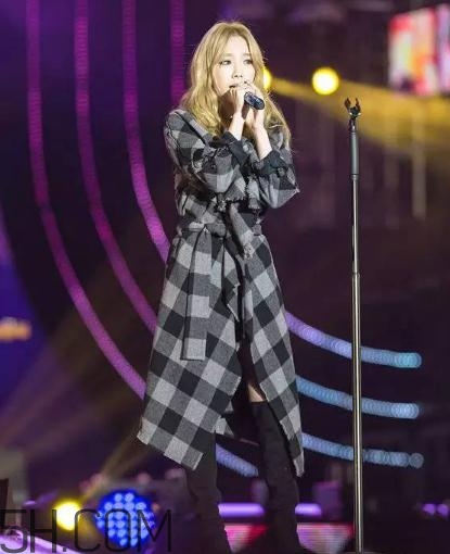 小個子怎么穿長款大衣？長款大衣怎么搭配顯高？