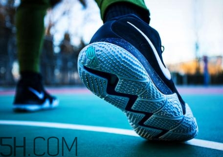 nike kyrie 4實(shí)戰(zhàn)效果怎么樣？耐克歐文4代測(cè)評(píng)