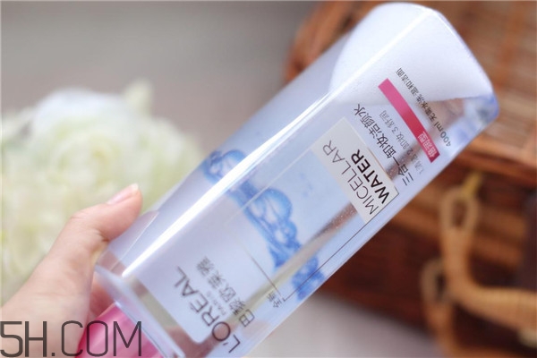 卸妝水對(duì)皮膚有傷害嗎？歐萊雅三合一卸妝水使用測(cè)評(píng)