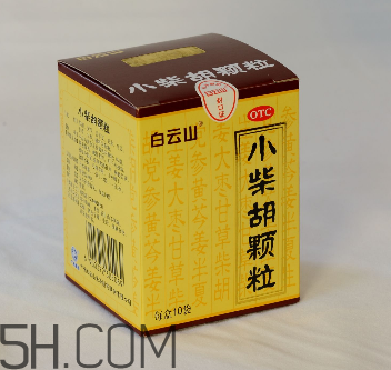 小柴胡顆粒是治風(fēng)寒還是風(fēng)熱？小柴胡顆粒是消炎藥嗎？