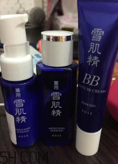 日本雪肌精bb護(hù)膚套裝有什么？適合什么膚質(zhì)？