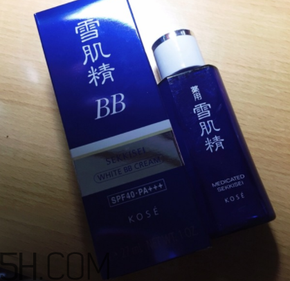 雪肌精美白BB霜含酒精嗎？敏感皮能用嗎？