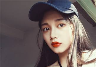 中午睡覺要卸妝嗎？怎么避免帶妝睡覺的危害？