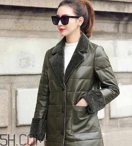 綿羊皮分頭層和二層嗎？二層綿羊皮是真皮嗎？