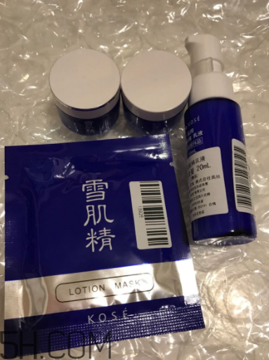 雪肌精柔凈洗顏乳有泡沫嗎？適合干皮嗎？