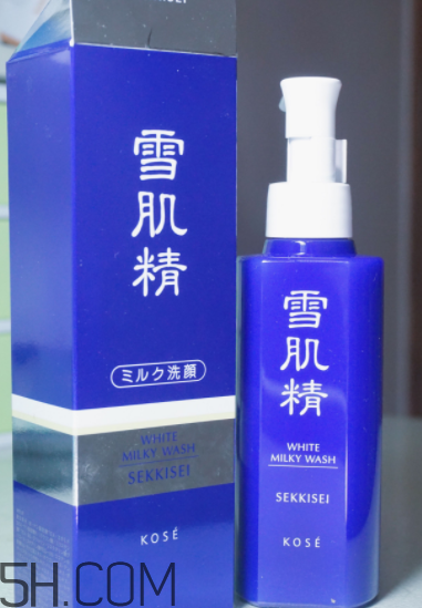 雪肌精柔凈洗顏乳有泡沫嗎？適合干皮嗎？