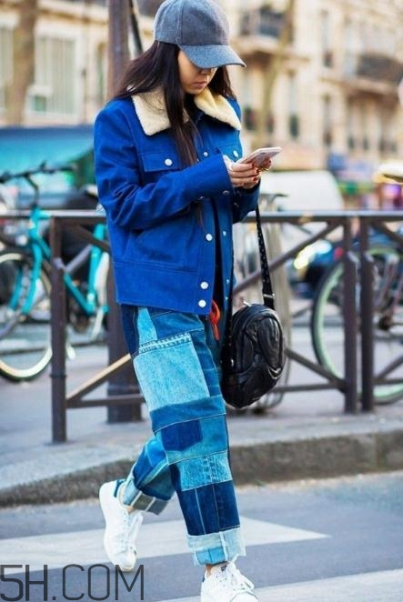 羊羔絨牛仔外套怎么搭配？羊羔絨牛仔外套搭配女