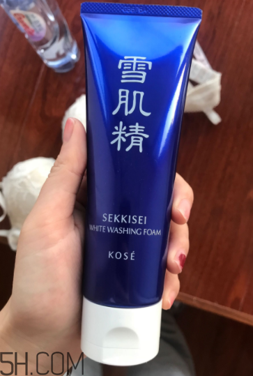 雪肌精洗面奶哪款適合敏感皮？哪款適合干皮？