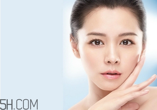 30歲女人用什么護(hù)膚品好？女人必知的護(hù)膚技巧