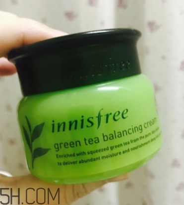 悅詩風(fēng)吟綠茶面霜好用嗎？悅詩風(fēng)吟綠茶面霜測評