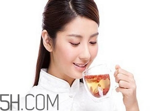 初潮早絕經(jīng)就早嗎？影響月經(jīng)初潮的因素有哪些？