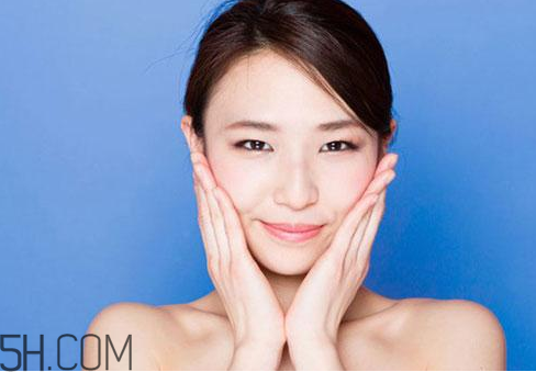 30歲用的護膚品怎樣選擇？30歲的女人用什么牌子護膚品好？