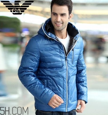 阿瑪尼羽絨服怎么樣？阿瑪尼羽絨服偏小嗎？