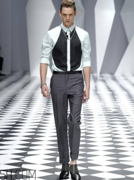 范思哲是哪個國家的品牌？范思哲是幾線奢侈品牌？