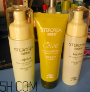 詩婷露雅荷荷巴系列有刺激嗎？適合敏感肌嗎？