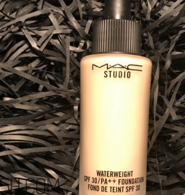 mac魅可和玫珂菲哪個好？mac魅可和make up for eve對比