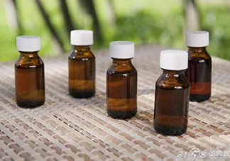 茶樹精油可以直接涂在臉上嗎？茶樹精油的功效與作用？