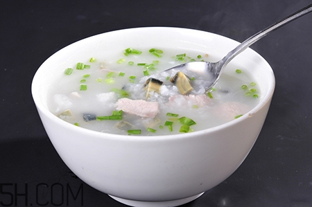 懷孕初期能吃香菇嗎？寶寶可以吃香菇瘦肉粥嗎？