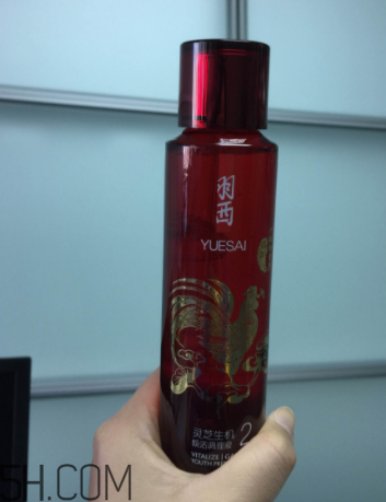 羽西靈芝水油不油？適合油皮嗎？