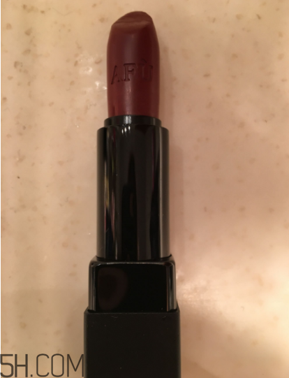 阿芙精油之吻唇膏什么香味？好聞嗎？