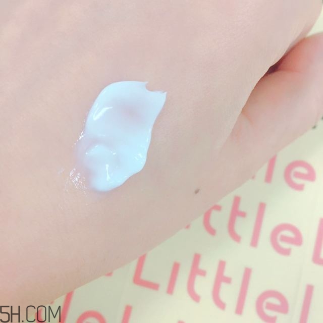 茱莉寇和歐舒丹護(hù)手霜使用對比 花王 歐舒丹 瑰珀翠護(hù)手霜測評 茱莉寇和歐舒丹護(hù)手霜使用對比 花王 歐舒丹 瑰珀翠護(hù)手霜測評