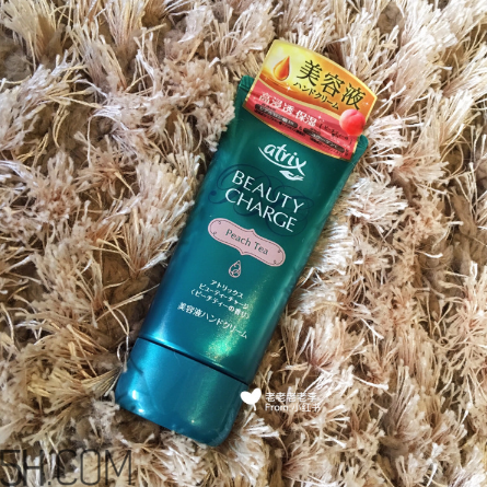 茱莉寇和歐舒丹護(hù)手霜使用對比 花王 歐舒丹 瑰珀翠護(hù)手霜測評 茱莉寇和歐舒丹護(hù)手霜使用對比 花王 歐舒丹 瑰珀翠護(hù)手霜測評