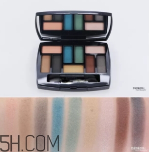 香奈兒2018年9色眼影盤(pán)色號(hào) 香奈兒九色眼影盤(pán)試色 香奈兒2018年9色眼影盤(pán)色號(hào) 香奈兒九色眼影盤(pán)試色