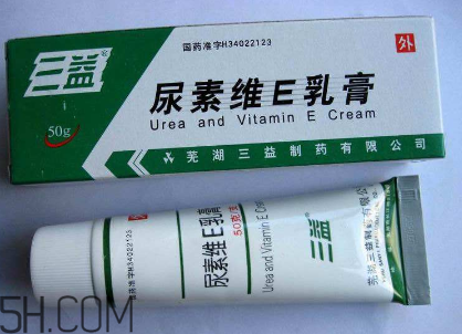 尿素維e乳膏的作用 尿素維e乳膏能治眼袋嗎？