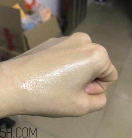 萱姿抗皺緊致滲透乳怎么樣？萱姿抗皺緊致滲透乳好用嗎？