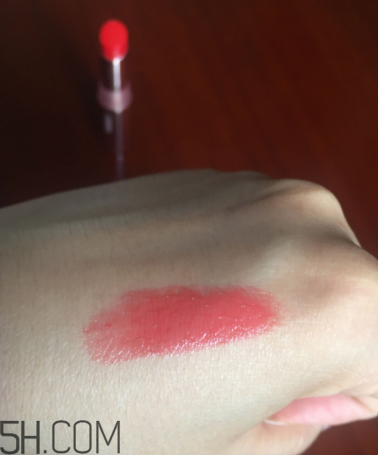 娥佩蘭口紅黃皮推薦色號(hào)_娥佩蘭口紅哪款適合黃皮 娥佩蘭口紅黃皮推薦色號(hào)_娥佩蘭口紅哪款適合黃皮