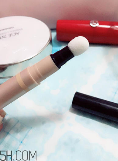 伊絲諾遮瑕液怎么樣？伊絲諾遮瑕液好用嗎？