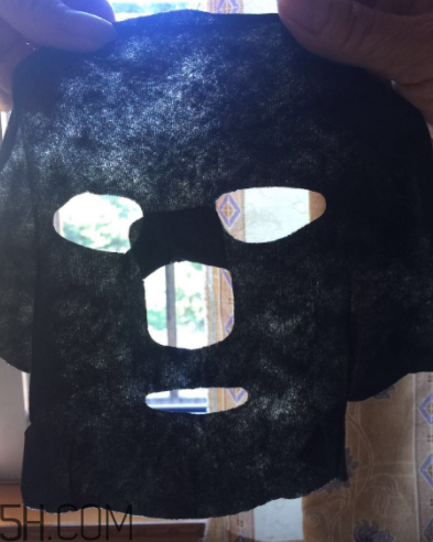 瓷肌深層凈化黑面膜有哪些用途？有哪些功效？