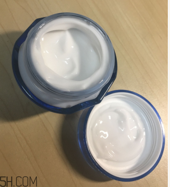 薇姿面霜為什么會搓泥？薇姿好用面霜推薦