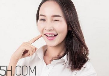 氣血不足和氣血充足都有什么表現(xiàn)？女人氣血不足該如何調(diào)理？