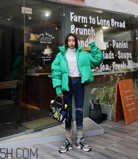 面包服搭配什么鞋子？面包服搭配鞋子圖片