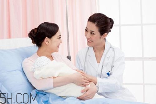 順產(chǎn)時(shí)吃什么補(bǔ)充體力？生孩子時(shí)可以吃東西嗎？
